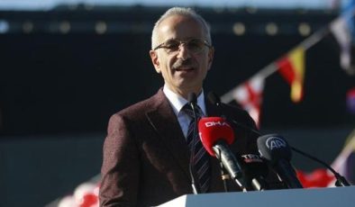 Bakan Uraloğlu: Gemicilik sektöründe ihracat 2 milyar doları aşacak