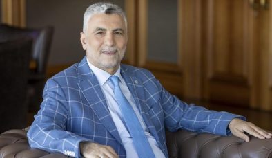 Bakan Bolat konuştu: Türk müteahhitlerinin Barcelona stadyumunu yenileme projesi semboldür