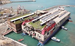 Yüzen mahallede yeni hayat