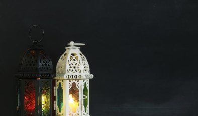 BERAT KANDİLİ MESAJLARI – HAYIRLI KANDİLLER | Resimli, kısa, yeni, anlamlı, dualı, hadisli, yazılı Berat Kandili mesajları ve kandil sözleri… (Kandiliniz Mübarek Olsun)