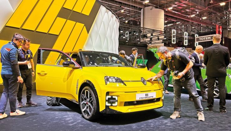 Fuardaki tek Avrupalı Renault, Çinlilerin tam karşısında ‘uygun fiyatlı elektrikli’ tanıttı… Çin akınına karşı Fransız ‘5’lisi