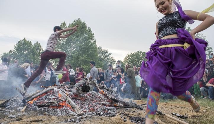 Hıdırellez ne zaman kutlanır, ne zamana kadar sürer? Kültür ve Turizm Bakanlığı yayınladı! Hıdırellez Bayramı ritüelleri ne, neler yapılır?