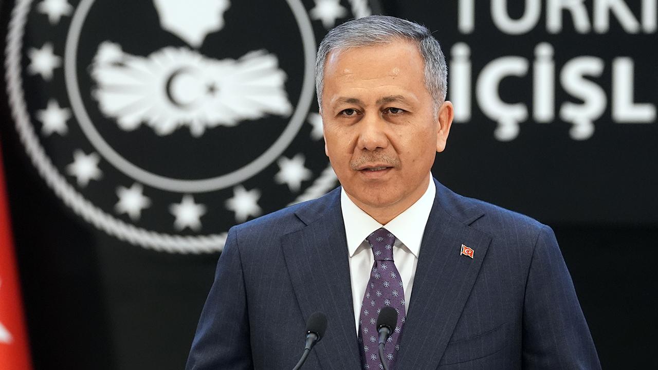 Bakan Yerlikaya: Aile yapımızı sapkın ideolojilerden korumak için çalışmalarımıza canla başla devam edeceğiz